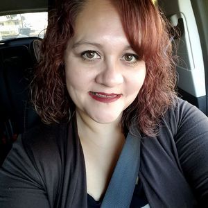 Meet your Posher, Imelda